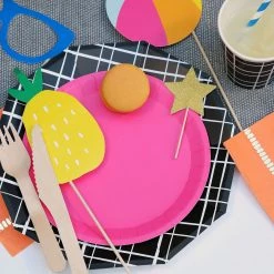 Coterie Hot Pink Classic Small Plates (10 Per Pack) Tabletop