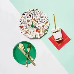 Coterie North Pole Large Plates (10 Per Pack)