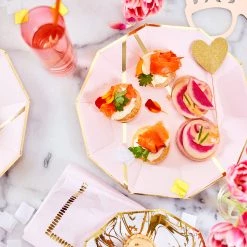 Coterie Tabletop At First Blush Large Plates (10 Per Pack)