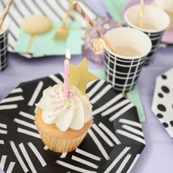 Coterie Dashes And Dots Large Plates (10 Per Pack)