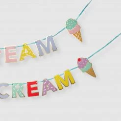 Coterie I Scream You Scream Banner Decorations